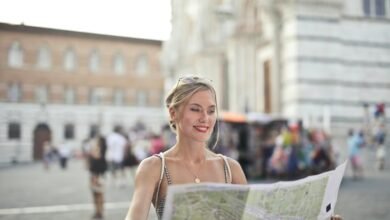 discovering hidden knowledge sources